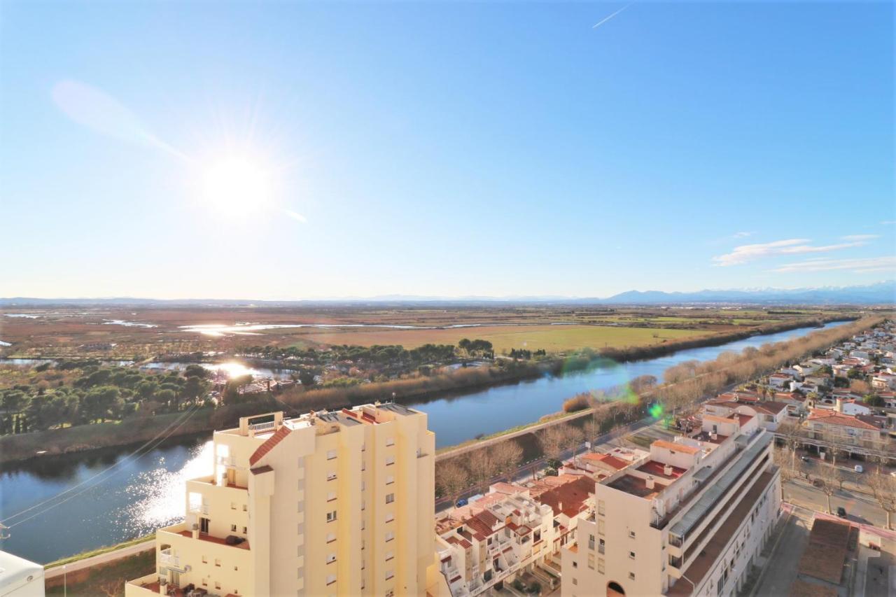 Delta Muga, Piso Muy Cerca De La Playa Lejlighed Empuriabrava Eksteriør billede